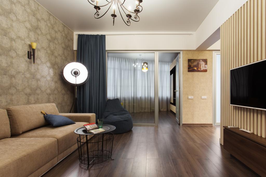 Modern Double Bedroom Apartment In Arkadia Oděsa Exteriér fotografie